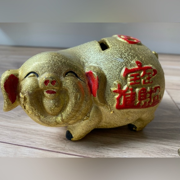 TLC Vintage gold piggy bank red lucky letter - Picture 1 of 1
